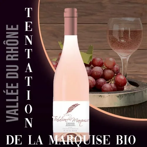 Bouteille du vin rosé Tentation de la Marquise BIO du Domaine Grangeneuve en Provence. Robe saumonée et étiquette avec le nom du vin.